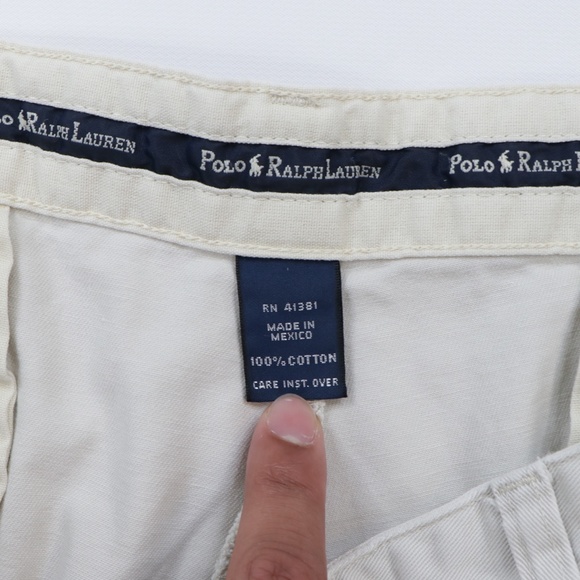 Vintage 90s Ralph Lauren Chino Shorts Beige - Picture 4 of 9